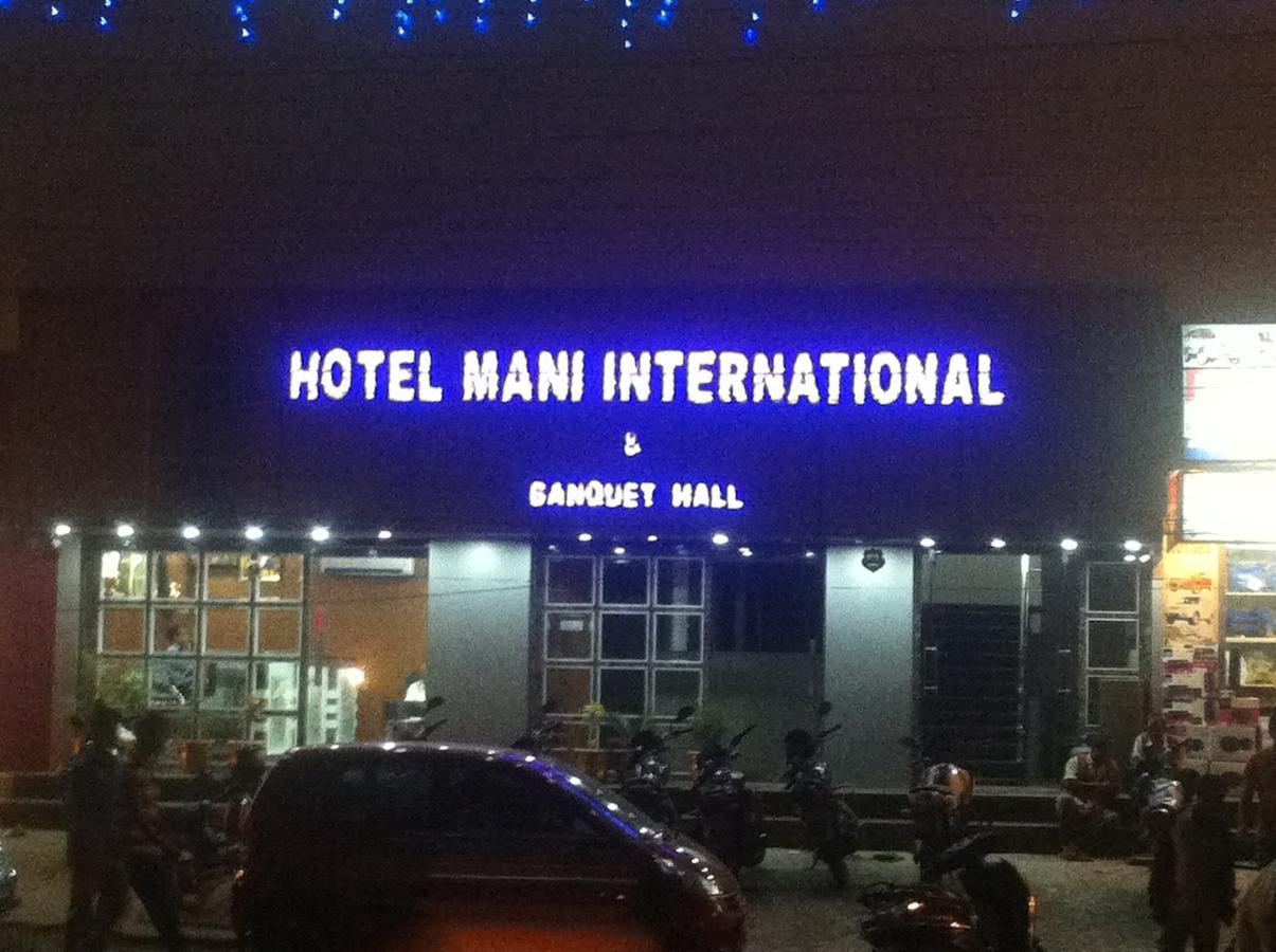 Hotel Mani International ปัฏนา ภายนอก รูปภาพ